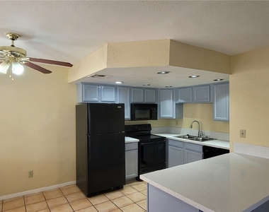 1204 Observation Drive - Photo Thumbnail 4