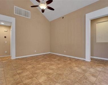 7332 Jelson Falls Street - Photo Thumbnail 19