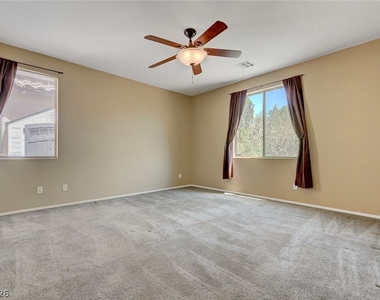 7332 Jelson Falls Street - Photo Thumbnail 32