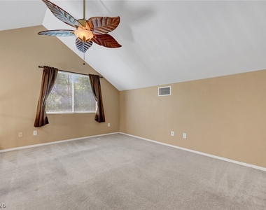 7332 Jelson Falls Street - Photo Thumbnail 47