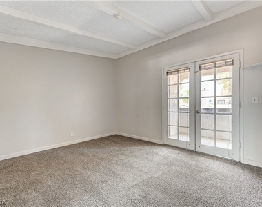 6149 Oakey Boulevard - Photo Thumbnail 26