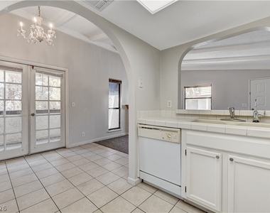 6149 Oakey Boulevard - Photo Thumbnail 13