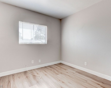 1810 Bartoli Drive - Photo Thumbnail 13