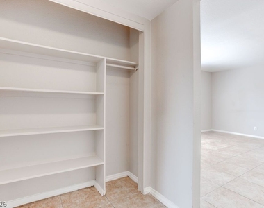 1810 Bartoli Drive - Photo Thumbnail 17
