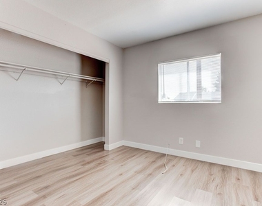 1810 Bartoli Drive - Photo Thumbnail 12