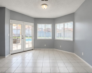 6175 E Owens Avenue - Photo Thumbnail 4