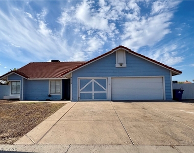 6175 E Owens Avenue - Photo Thumbnail 1