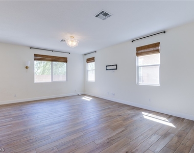 4528 Anspach Street - Photo Thumbnail 3