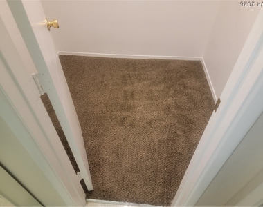 5061 Pioneer Avenue - Photo Thumbnail 11