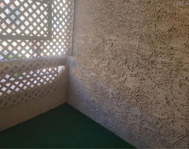 5061 Pioneer Avenue - Photo Thumbnail 13