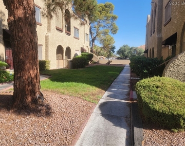 5061 Pioneer Avenue - Photo Thumbnail 1