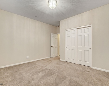 2878 Tremont Avenue - Photo Thumbnail 10