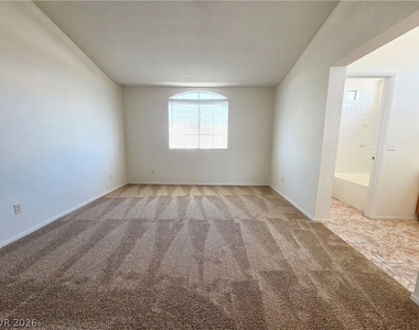 1724 Leaning Pine Way - Photo Thumbnail 31