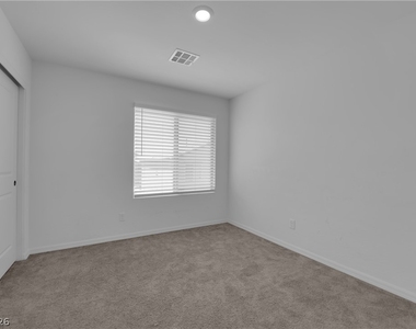 6421 Broadcloth Court - Photo Thumbnail 13