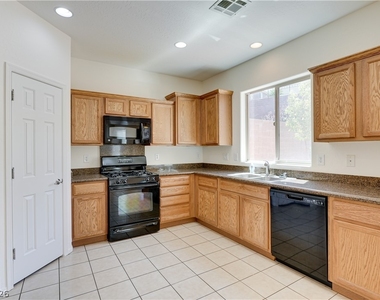 2717 Rimbaud Street - Photo Thumbnail 12