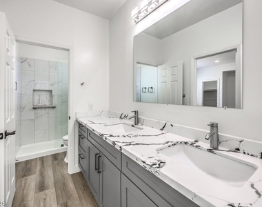 1304 Kingdom Street - Photo Thumbnail 21