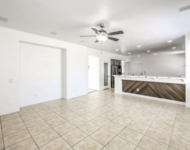 1304 Kingdom Street - Photo Thumbnail 10
