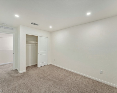 6844 Toros Street - Photo Thumbnail 16