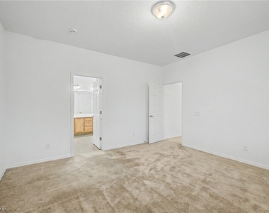 6051 Tersky Court - Photo Thumbnail 11