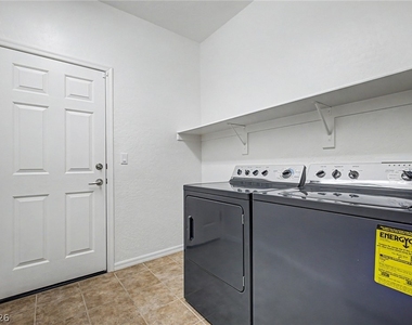 6051 Tersky Court - Photo Thumbnail 21