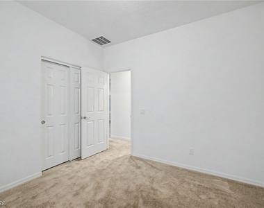 6051 Tersky Court - Photo Thumbnail 17