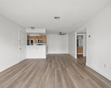 7100 Pirates Cove Road - Photo Thumbnail 9