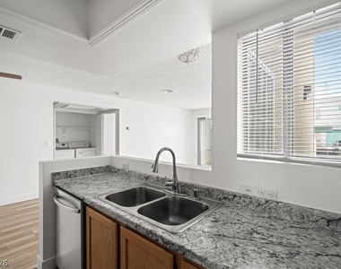 7100 Pirates Cove Road - Photo Thumbnail 15