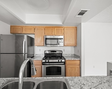 7100 Pirates Cove Road - Photo Thumbnail 14