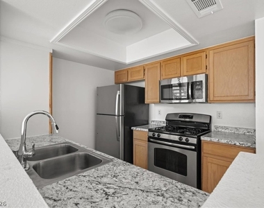 7100 Pirates Cove Road - Photo Thumbnail 13