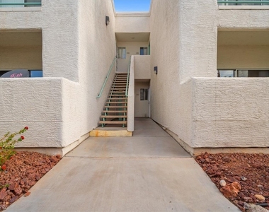 7100 Pirates Cove Road - Photo Thumbnail 2