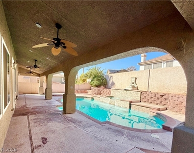 2317 Thayer Avenue - Photo Thumbnail 31