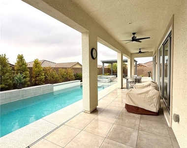 2527 Strathmill Avenue - Photo Thumbnail 37