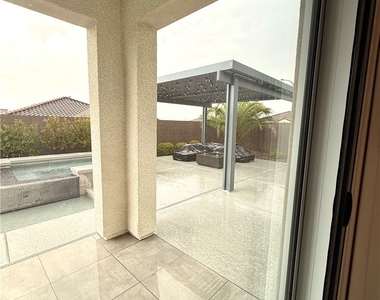 2527 Strathmill Avenue - Photo Thumbnail 34