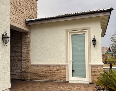 2527 Strathmill Avenue - Photo Thumbnail 2