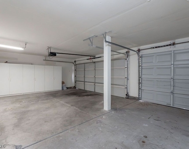 1735 Navarre Lane - Photo Thumbnail 39