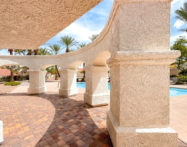 1833 Stablegate Avenue - Photo Thumbnail 27