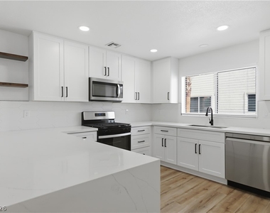 3101 Goodnews Court - Photo Thumbnail 13