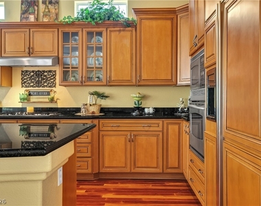 1455 Foothills Village Drive - Photo Thumbnail 14