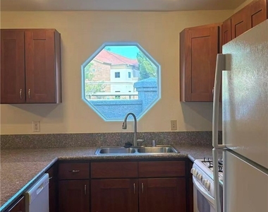 5038 S Rainbow Bl Boulevard - Photo Thumbnail 3