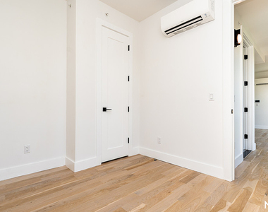 193 graham ave - Photo Thumbnail 16