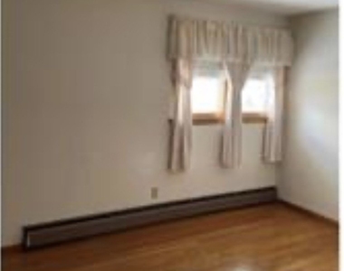 425 E Benita Boulevard - Photo Thumbnail 4