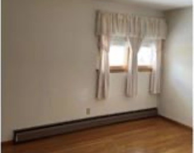425 E Benita Boulevard - Photo Thumbnail 11