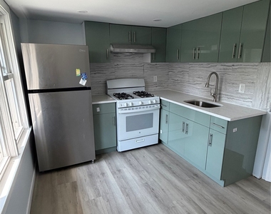 207 Prospect Street - Photo Thumbnail 6