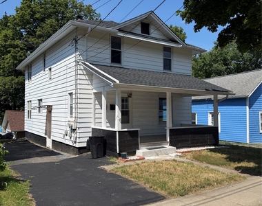 207 Prospect Street - Photo Thumbnail 2