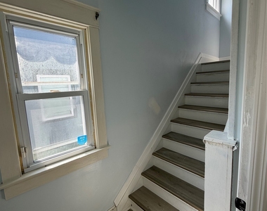 207 Prospect Street - Photo Thumbnail 4