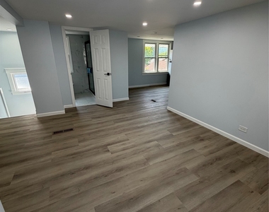 207 Prospect Street - Photo Thumbnail 5