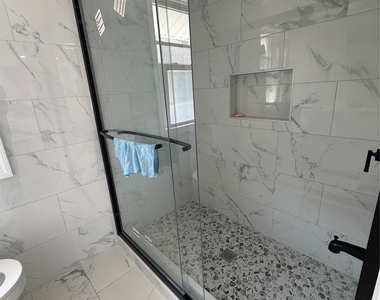 207 Prospect Street - Photo Thumbnail 13
