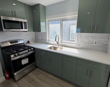 207 Prospect Street - Photo Thumbnail 8