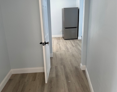 207 Prospect Street - Photo Thumbnail 5