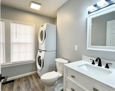 1222 Hawley Avenue - Photo Thumbnail 12